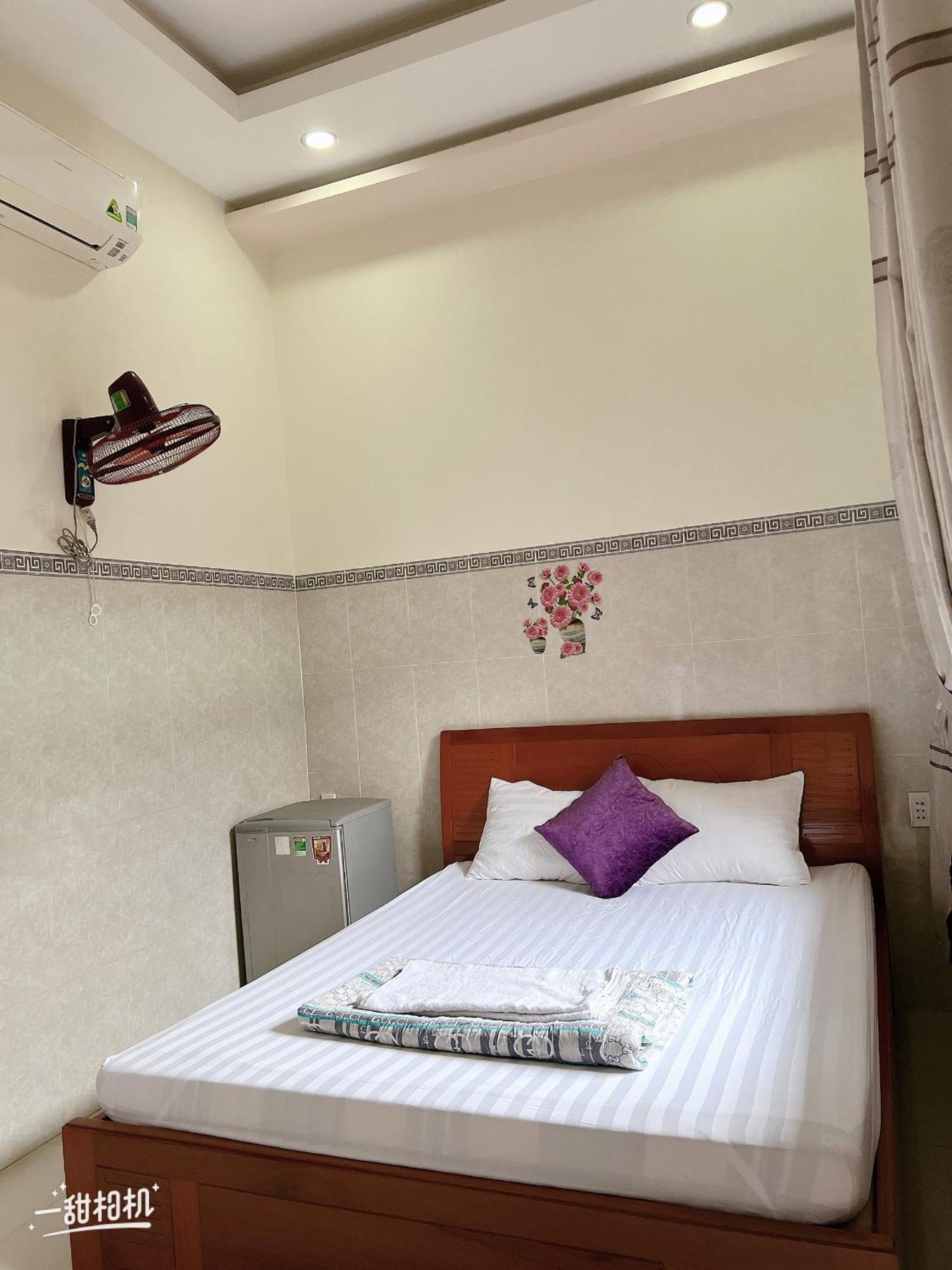 Nha Nghi 72 Hotell Long Hai Eksteriør bilde