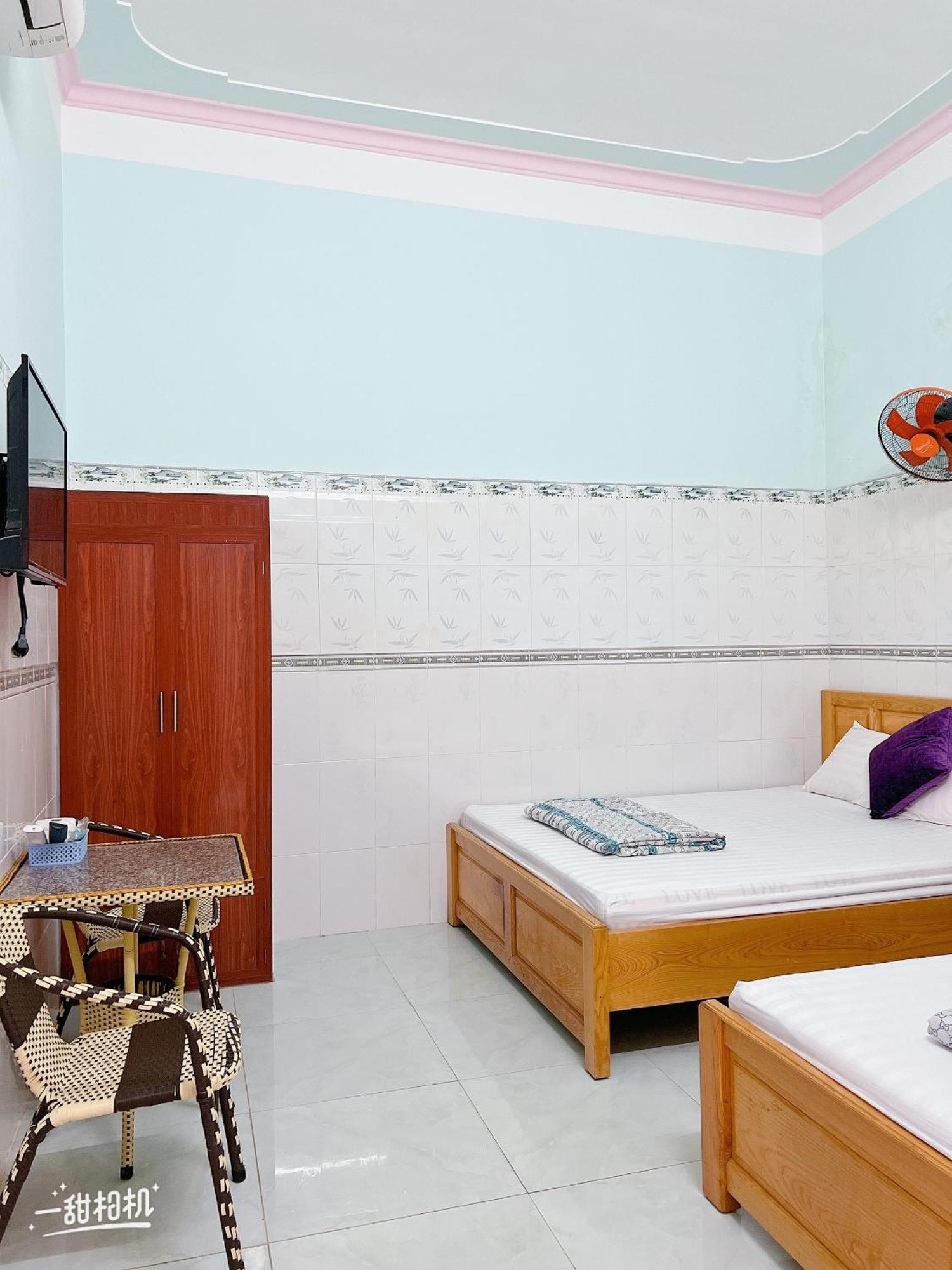 Nha Nghi 72 Hotell Long Hai Eksteriør bilde